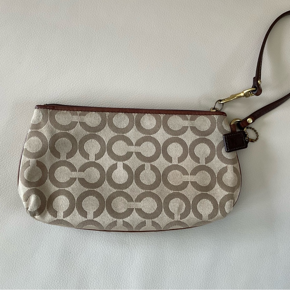Coach Wristlet - Picture 2 of 9